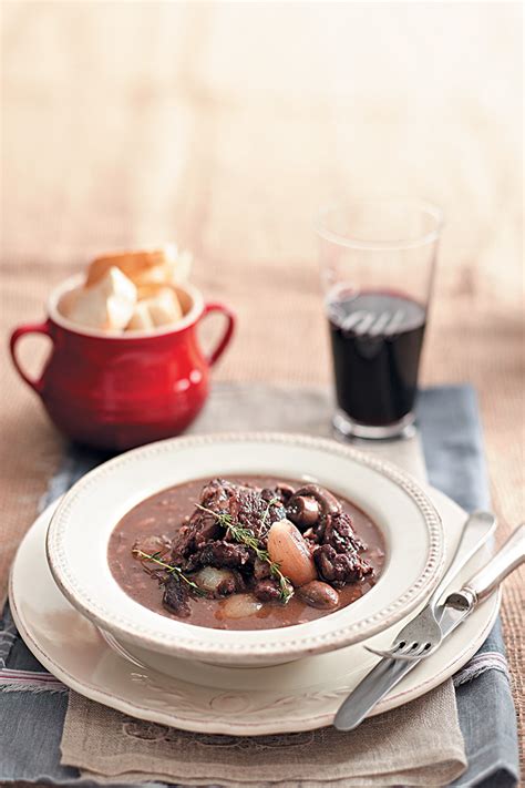 Boeuf bourguignon recipe - Food and Home Entertaining