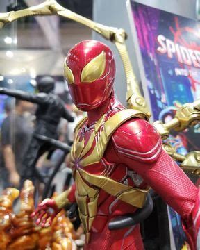 Spider Man Iron Spider Armor Sixth Scale Collectible Figure By Hot Toys Iron Spider