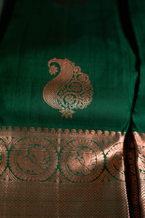 Dark Green Kanchipuram Silk Saree With Long Border