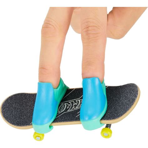 Mattel Hot Wheels fingerboard a boty 10 5 cm Ridin Vibes Maxíkovy hračky