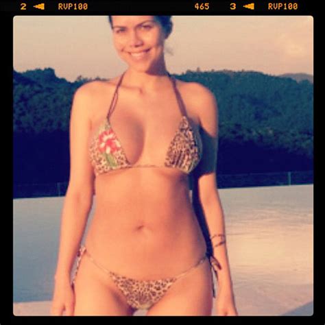 Hot Sexy Daniela Nascimento Bikini Pics