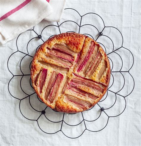 Recette Tarte Amandine à La Rhubarbe Marie Claire