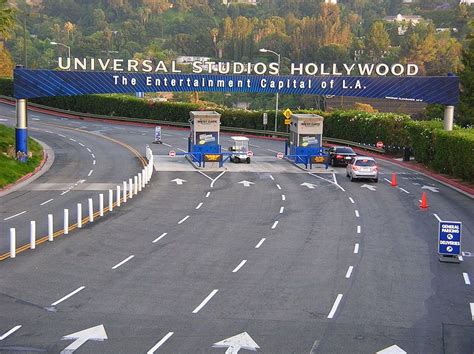 Universal Studios Hollywood Parking Entrance