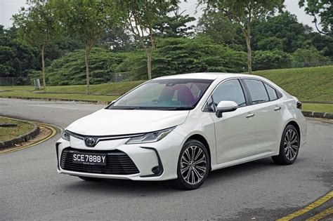 Đánh giá Toyota Corolla Altis 2022 Khẳng định vị thế nổi bật