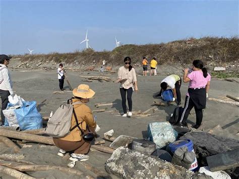 一圓沒去過海邊孩子的夢想 國小師號召淨灘為學童圓夢 生活 中時