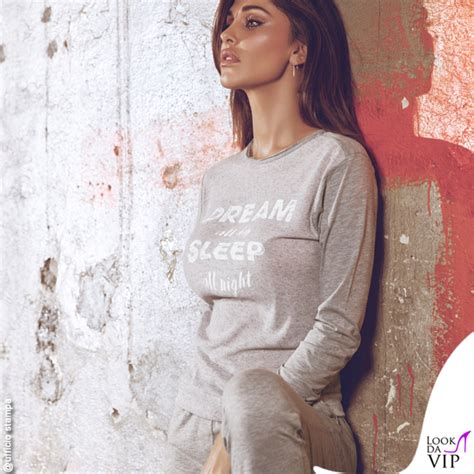 Belen Rodriguez Sexy In Lingerie Jadea Il Gossip Si Accende Loodavip It