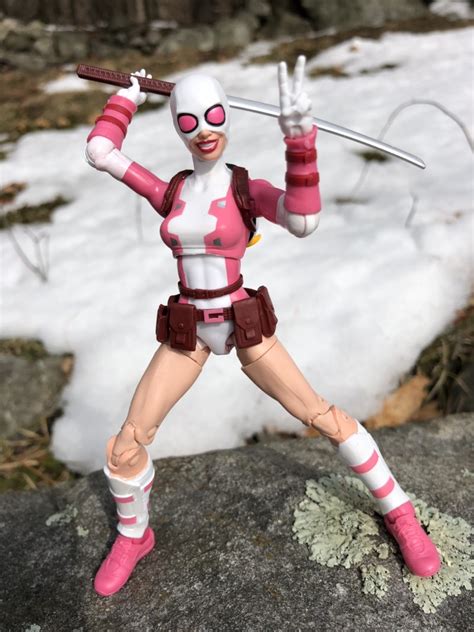 Review Marvel Legends Gwenpool 6 Figure Lizard Series Marvel Toy News