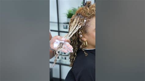 Do This To Make Your Curls Pop Youtube