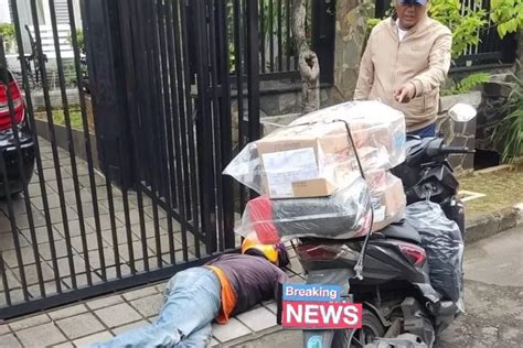 VIRAL Kurir Meninggal Dunia Saat Antar Paket Ceritanya Bikin Hati