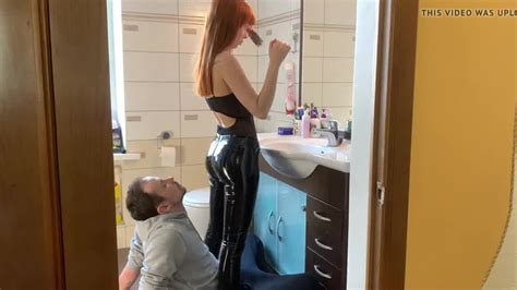 Ass Smothering Chair For Goddess Kira In Latex Trousers Ass Smothering Hotntubes