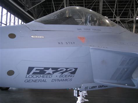 YF-22 Raptor Walk Around Page 1