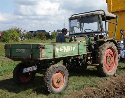 Traktoren Oldtimer Fendt Fahrzeugbilder De