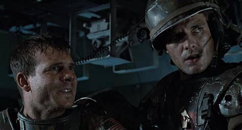 エイリアン2 - 解説・レビュー・評価 | 映画ポップコーン