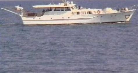 Zina Fo Catalina Lainey And Max Get Kinky With Anal Fisting And Peeing