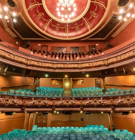 Harrogate Theatre Whats On Autumn 2023 By Harrogate Theatre Issuu