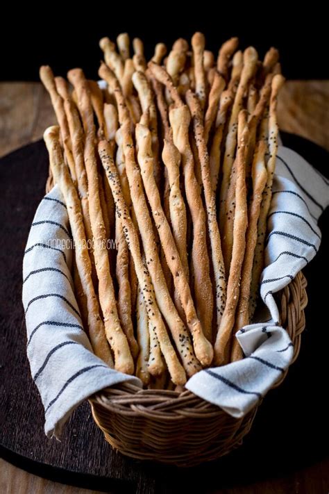 Grissini (Italian Breadsticks) : Italian Recipe Book
