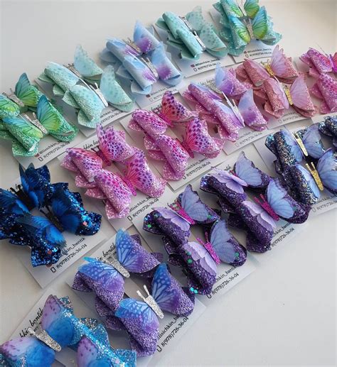 Бантики с бабочками. Разноцветные бантики. Бант. Блестящие бантики.