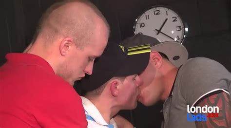 Hot Gay Trio Fucking BoyFriendTV