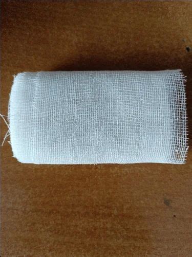 Short Stretch Compression White Cotton Bandage Roll Size Inch W