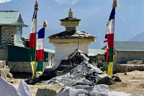 Island Peak Everest Base Camp Trek Rptreks