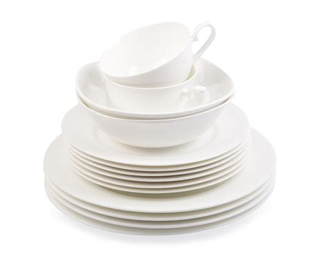 Plato De Porcelana Aislado En Blanco Foto Premium