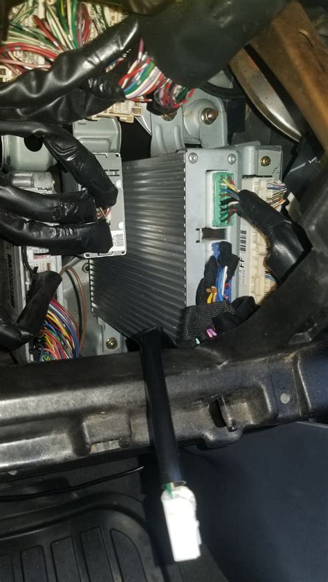 1999 Toyota Avalon XLS by pass Jbl amp 7 speaker premium system