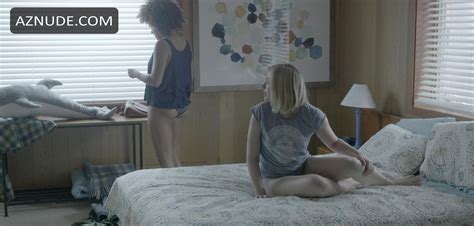 Seaside Nude Scenes Aznude