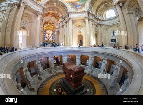 Paris France Napoleon S Tomb At Les Invalides Stock Photo Alamy