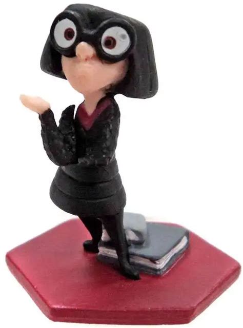 Disney Pixar Incredibles Gacha Edna Mode 15 Pvc Figurine Loose Yujin