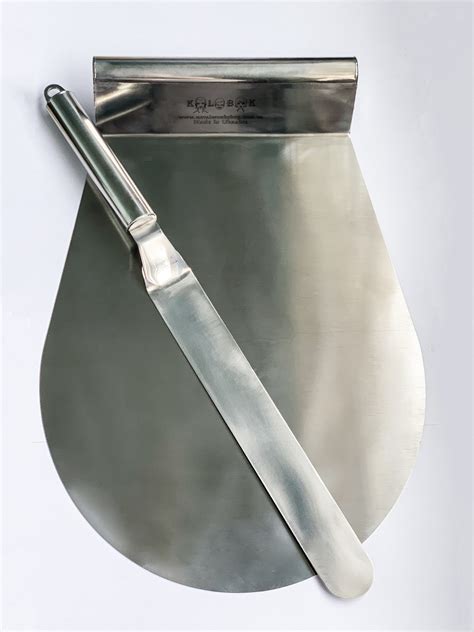 Кондитерський вигнутий шпатель - лопатка для крему Kolobok Pastry Spatula