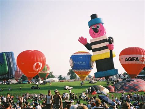 The Bertie Bassett Hot Air Balloon Headlines