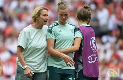 Unmittelbar vor EM Finale DFB Kapitänin Popp fällt aus