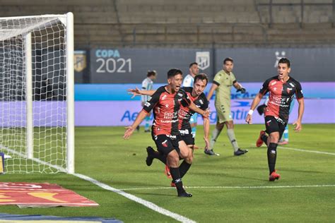 Histórico Colón conquistó un título por primera vez Redacción Rosario