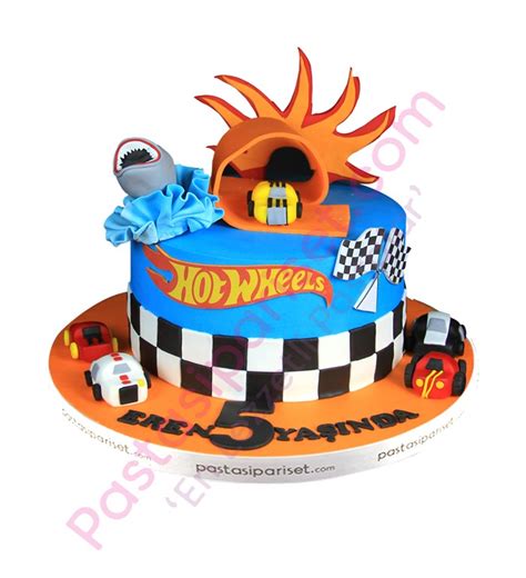 Hot Wheels Temalı Doğum Günü Pastası Pasta Sipariş Et