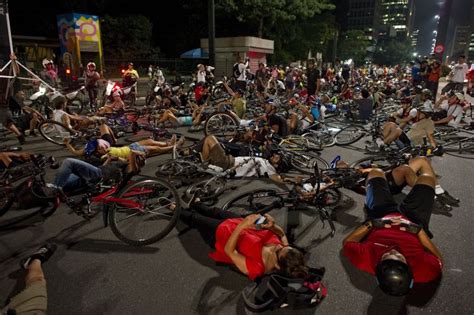 Naked Cyclists Defend Their Rights Baltic News Network