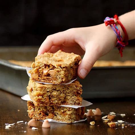 Butterscotch Browned Butter Oatmeal Bars - Domestic Dreamboat