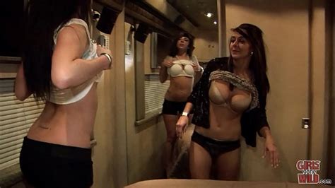 Girls Gone Wild Two Badass Brunette Lesbians Kissing And Groping Each Other Xxx Mobile Porno