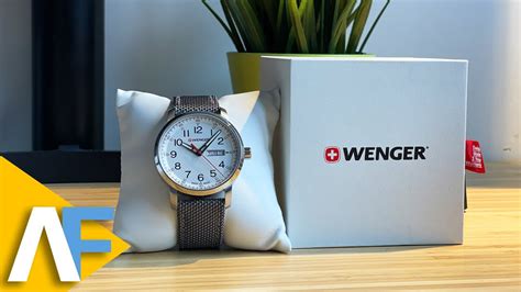 Reloj Wenger Para Hombre Attitude Heritage Deporte Youtube