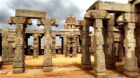 The Hanging Pillar Of Lepakshi Temple - Old Discussions - Andhrafriends.com