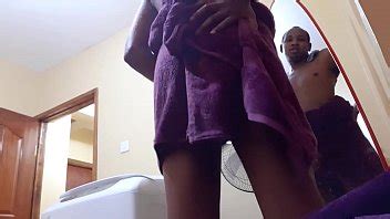 Indian Aunty Chaachee Caught Naked After Shower Xnxx