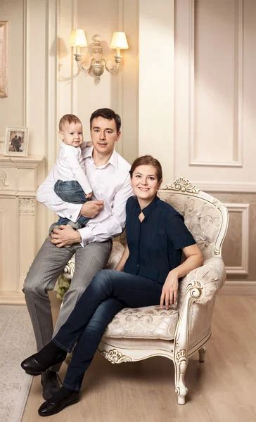 Rich family Stock Photos, Royalty Free Rich family Images | Depositphotos