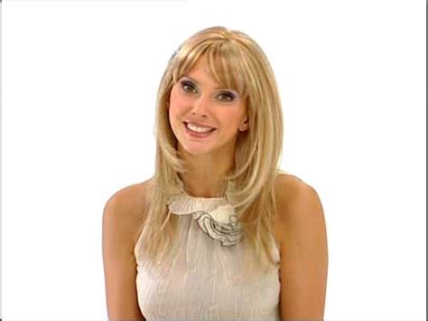 La Minute Blonde Breakforbuzz