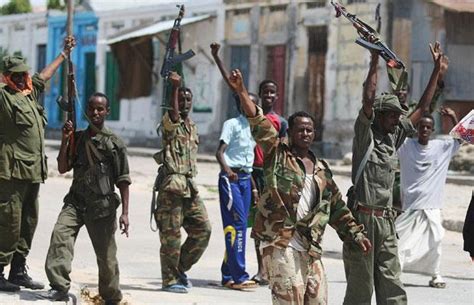 Islamist Insurgents And Somali Government Forces Engage In Running