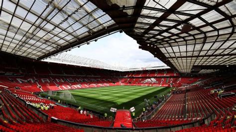 Stadion Terbesar Klub Liga Inggris Nomor Kandang Manchester United