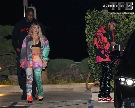 Camaryn Swanson Sexy Seen Flaunting Her Hot Tits In A Bikini Top In Malibu AZNude