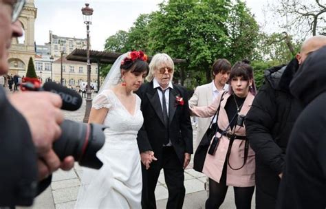 Renaud et Cerise mariés heureux images du mariage à Paris