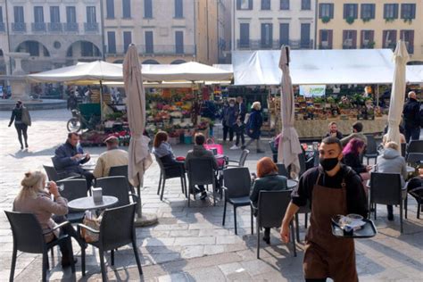 Covid Tutta Italia In Zona Bianca Tranne Una Regione Cosa Si Pu Fare