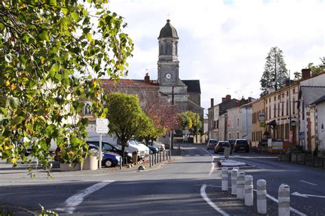 A Tout Age Commune De Vezins