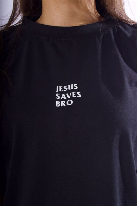 Camiseta Jesus Saves Bro Oversized Here I Am Moda Crist Streetwear