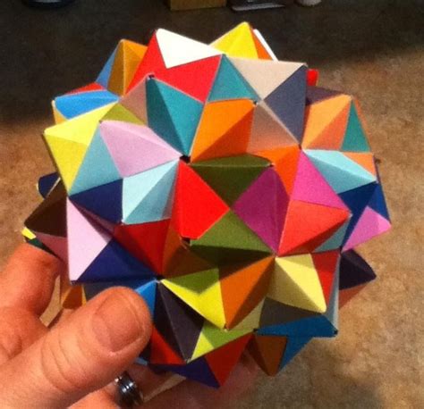 Modular Origami How To Make A Cube Octahedron And Icosahedron From Sonobe Units おりがみ アート おりがみ